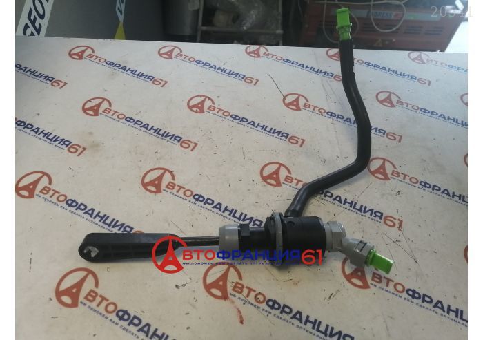 Главный цилиндр сцепления VALEO 804930 на DACIA